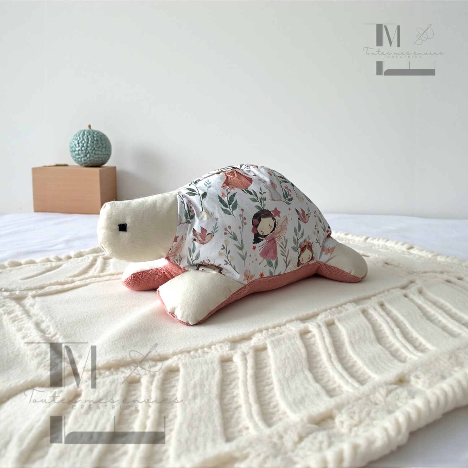 Peluche tortue fait main – Cadeau naissance artisanal – Image 2