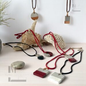 Pendentif en Béton et Résine Minimaliste - Fait Main, Unique