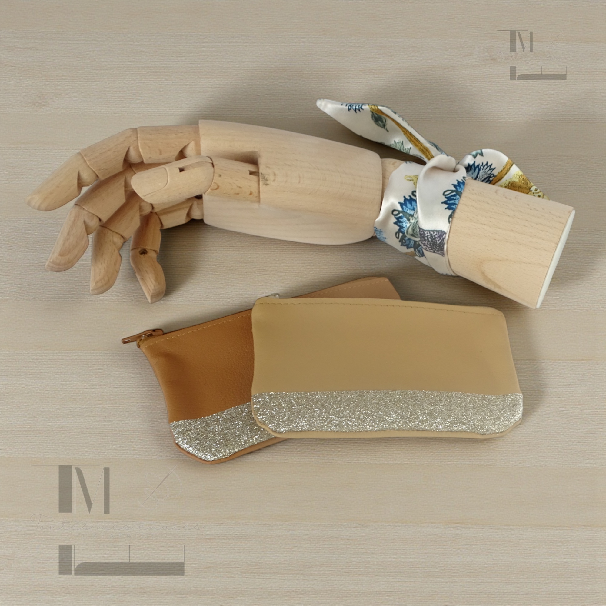 Porte-monnaie en cuir pailleté - Accessoire chic et artisanal – Image 2